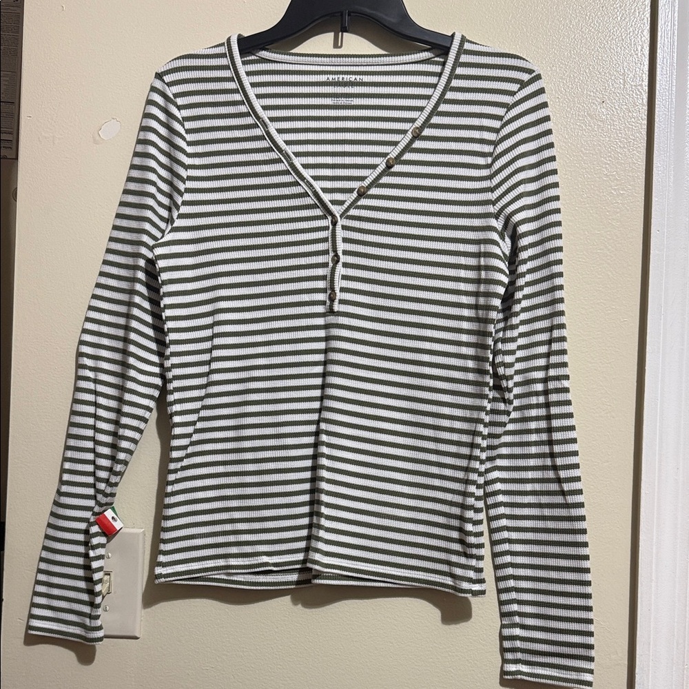 American Eagle Outfitters Black and White Striped Long Sleeve Tee